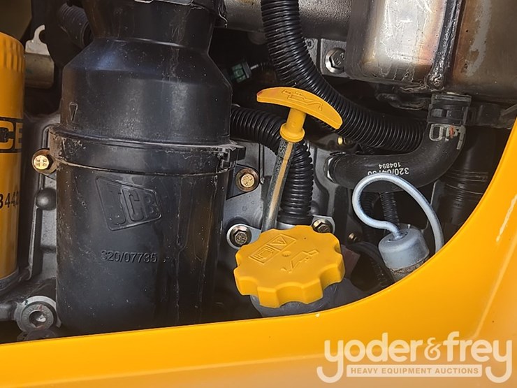 2017-jcb-3cx-image-84