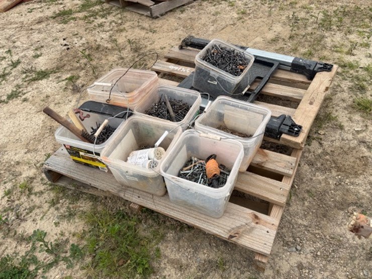 #34166-•-nails-and-rigid-stands-image-3