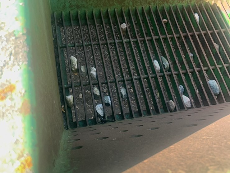 summers-model-700-reel-type-rock-picker,-hyd.-drive-reel,-flotation-tires,-hyd-adjustable-hitch,-￼nice-shape-image-19