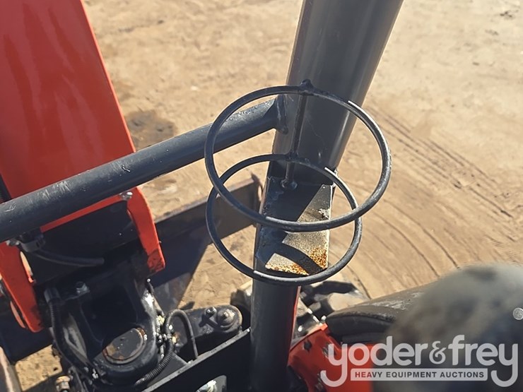 2022-kubota-u25-image-79