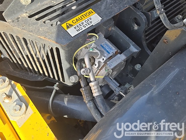 2021-komatsu-pc360-lc-11-image-48