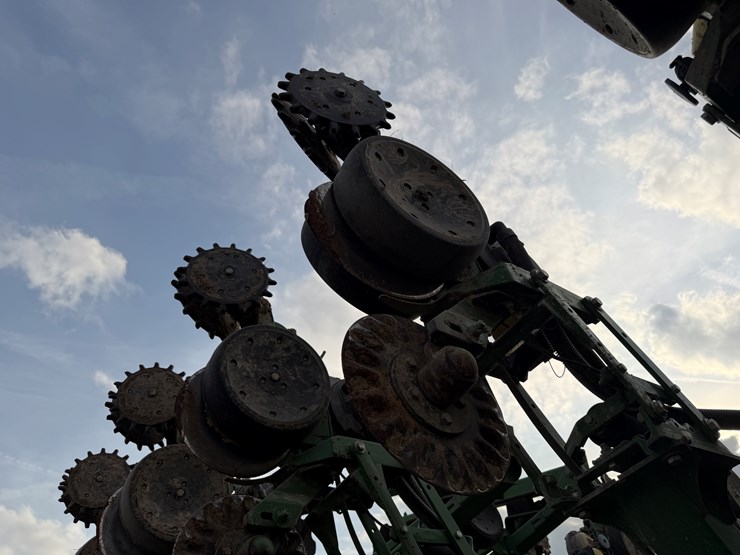 john-deere-1790-image-53