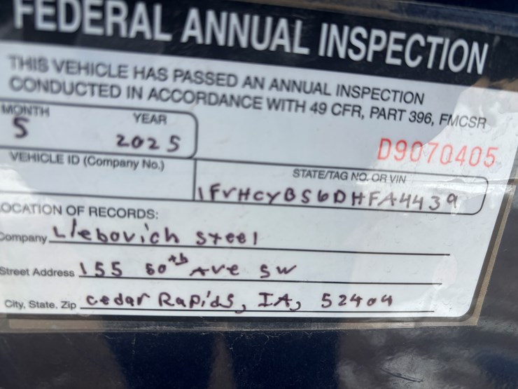 #2294-•-2013-freightliner-m2-flatbed-truck-image-70