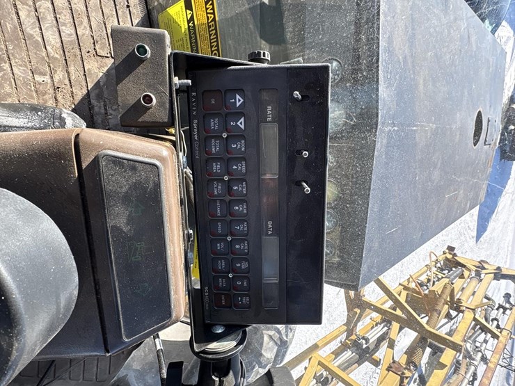 ag-chem-rogator-854-image-21