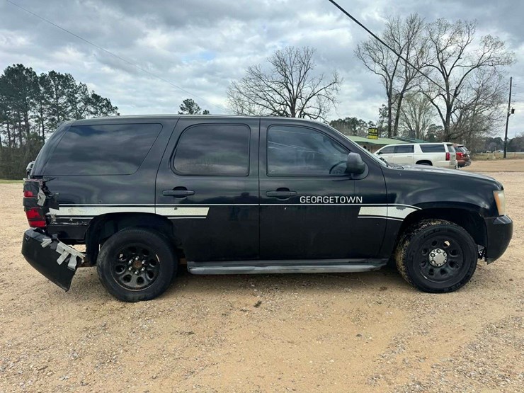 2009-chevrolet-tahoe-image-5