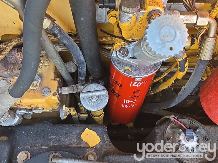 2005-caterpillar-140h-vhp-plus-image-80