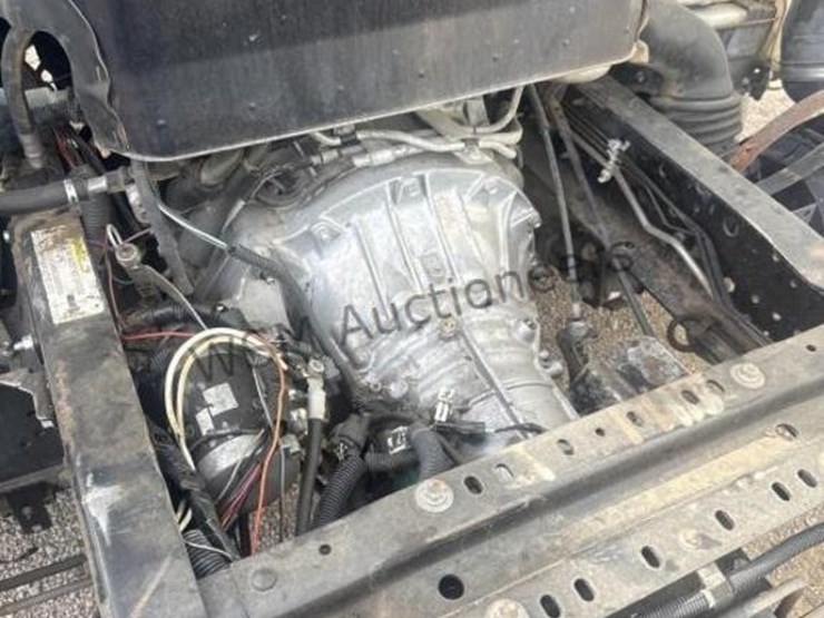 2007-isuzu-nrr-image-14