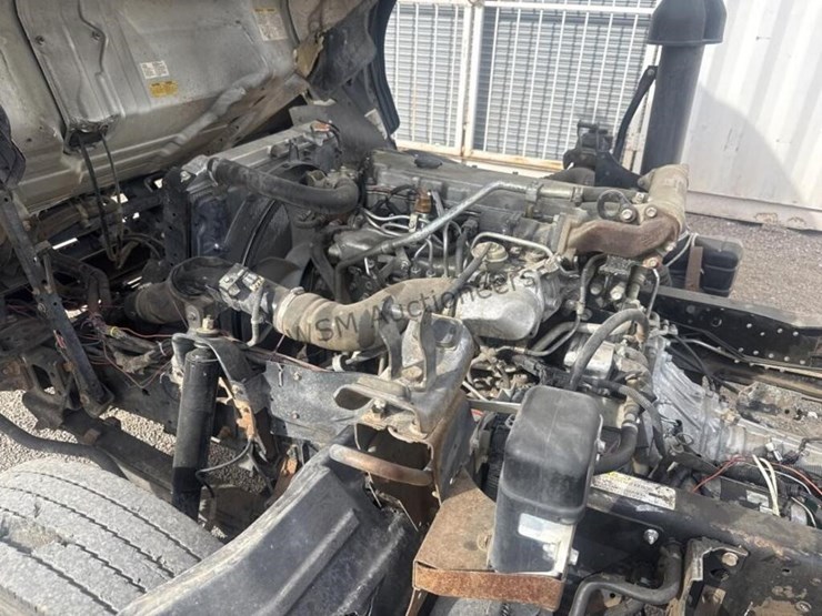 2007-isuzu-nrr-image-15