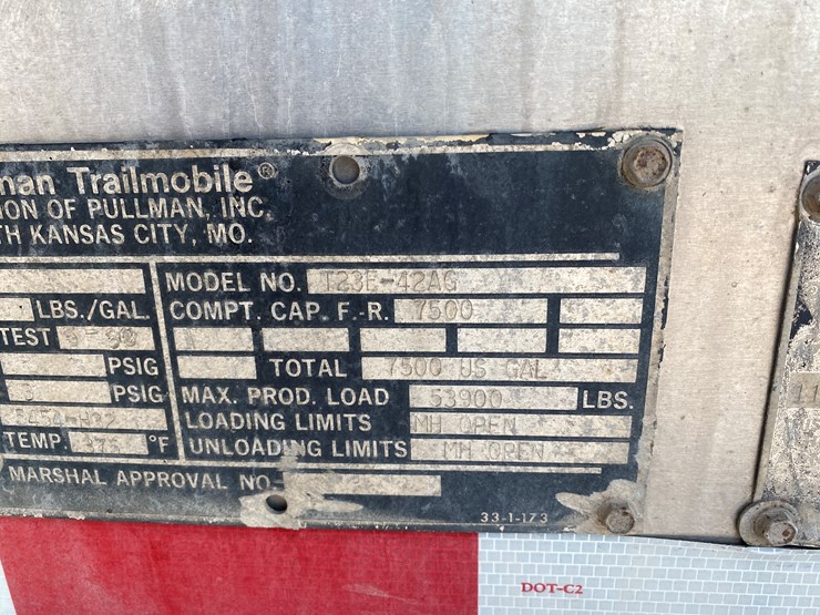 1980-trailmobile-tanker-image-40