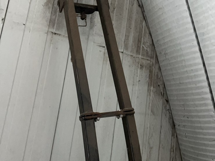 blade-for-atv,-came-off-of-700-polaris-4x4,-would-very-possibly-fit-others.-image-7