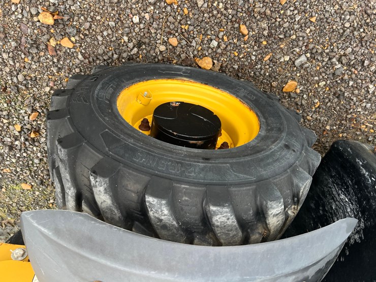 caterpillar-th255c-image-24