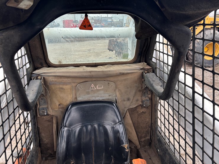 bobcat-s250-image-30