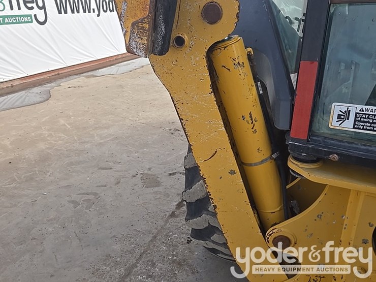 2018-deere-310sl-image-39