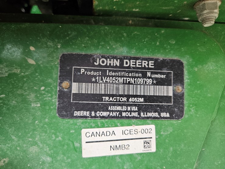 2023-john-deere-4052m-image-22