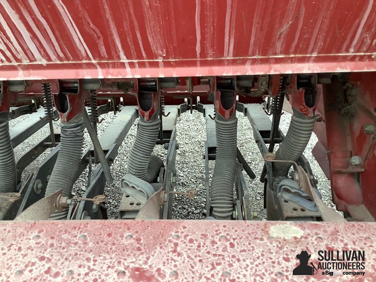 case-ih-5100-image-18