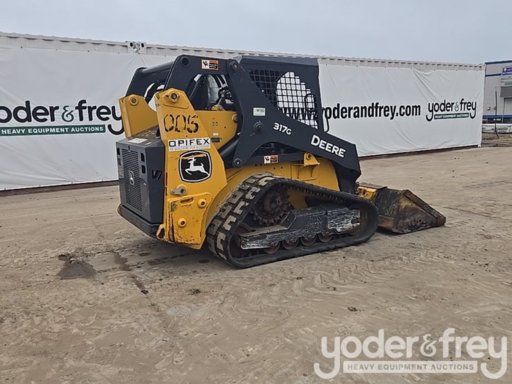 2021-deere-317g-image-5