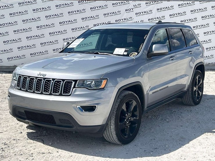 2019-jeep-grand-cherokee-image-1