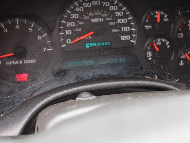 2005-chevrolet-blazer-image-12