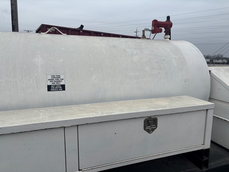 homemade-fuel-trailer-image-8