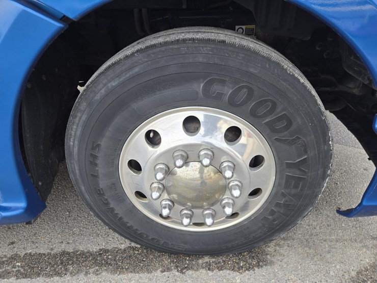 2018-kenworth-t680-image-72