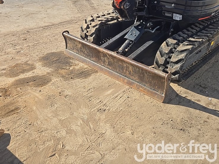 2022-kubota-u25-image-15