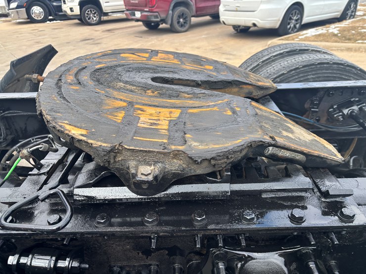 2018-freightliner-cascadia-126-image-50