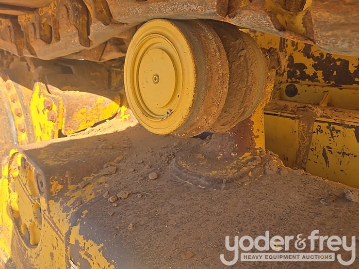 2018-komatsu-d51px-24-image-28