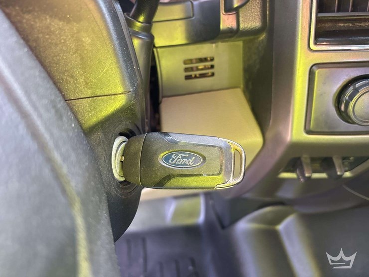 2019-ford-f550-image-25