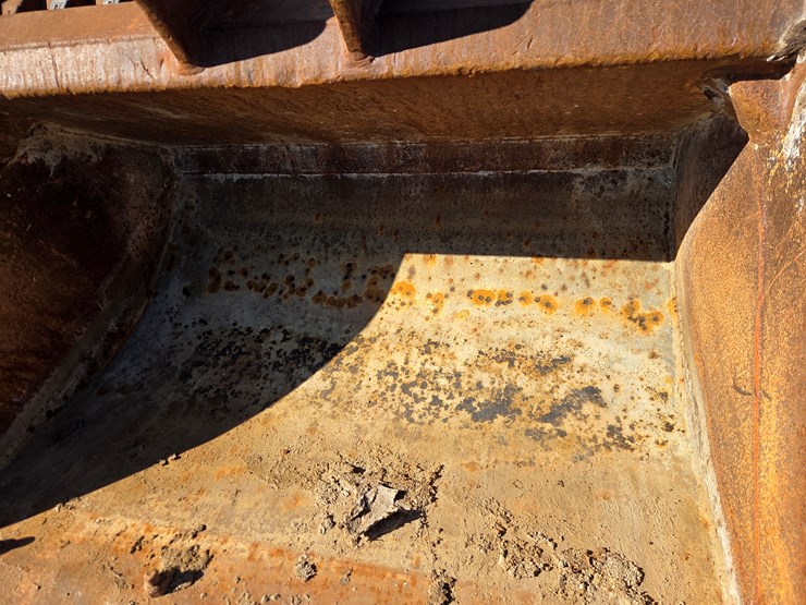 takeuchi-tb180fr-image-5