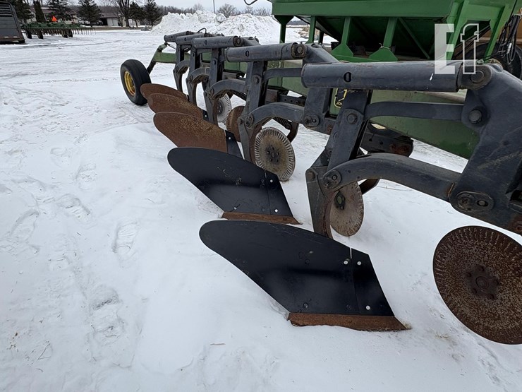 john-deere-2800-image-3