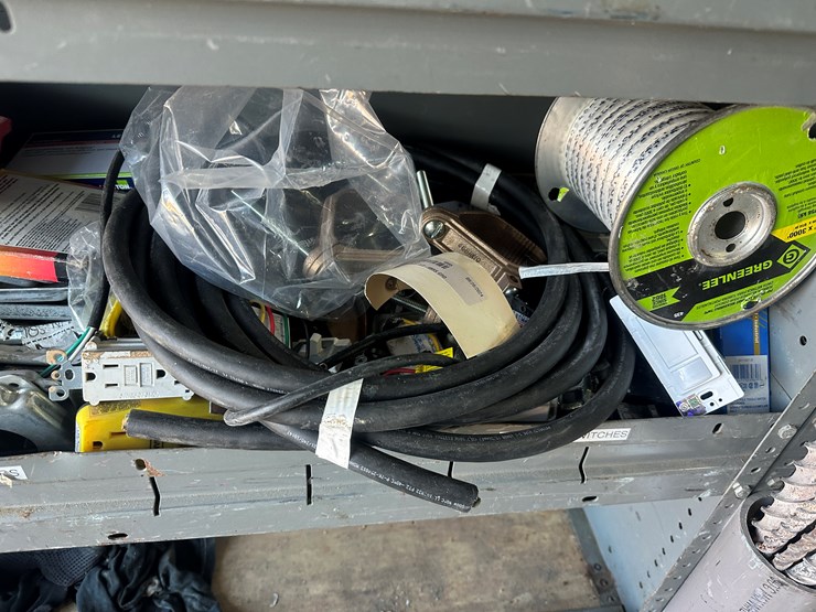 2017-ford-transit-image-32