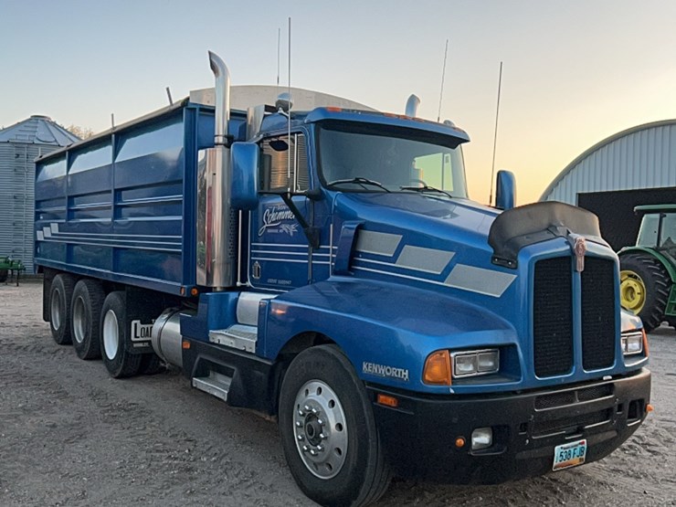 1990-kenworth-t600-image-3