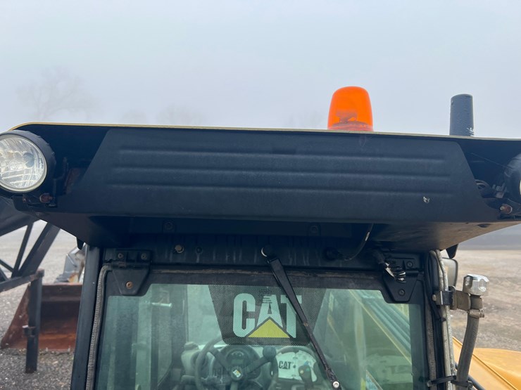 caterpillar-th255c-image-27