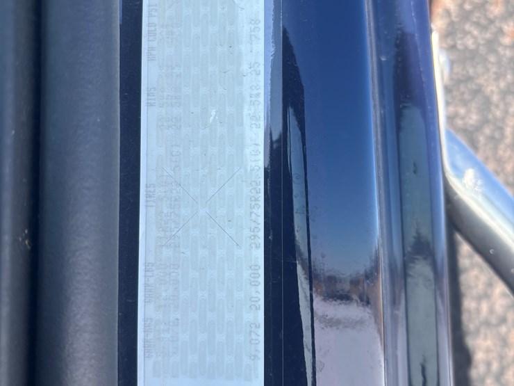 #2294-•-2013-freightliner-m2-flatbed-truck-image-69