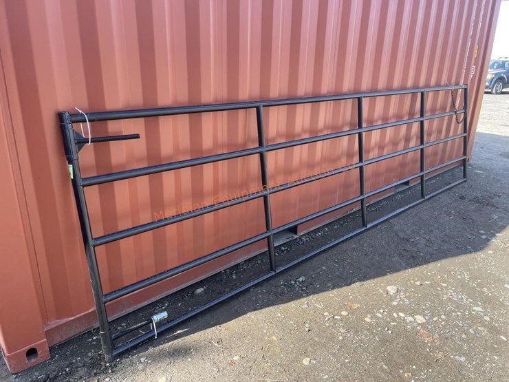 1--16'-pipe-farm-gate-image-1