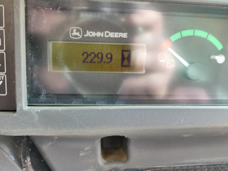 2023-deere-317g-image-14