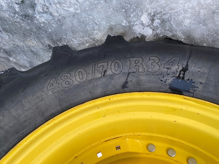 2022-john-deere-8r-280-image-23