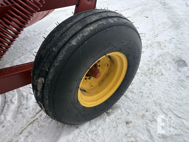 new-holland-488-image-9