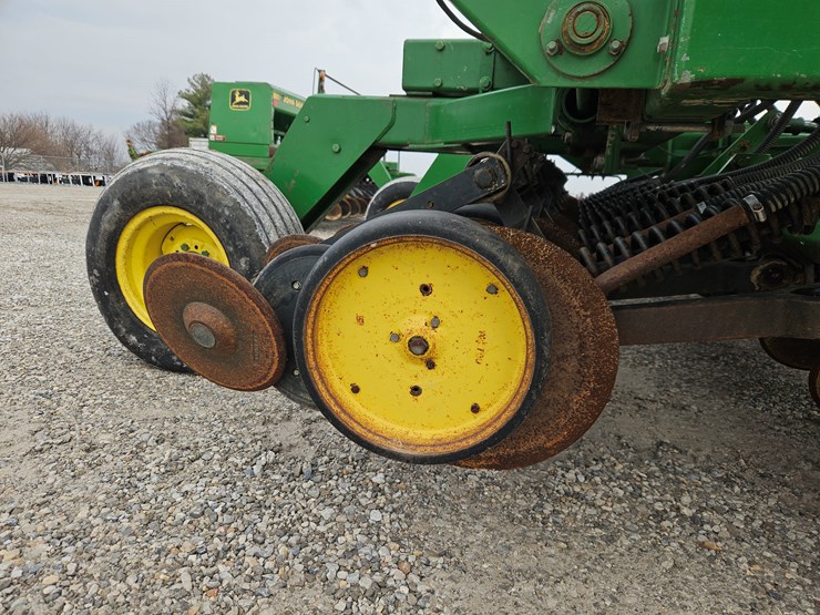 1990-john-deere-750-image-8