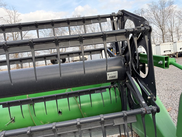 john-deere-630f-image-21