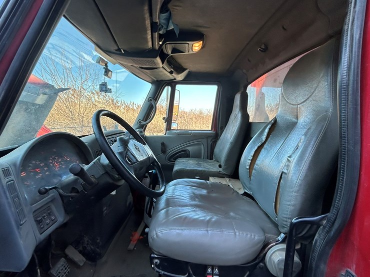 2002-international-7400-image-67