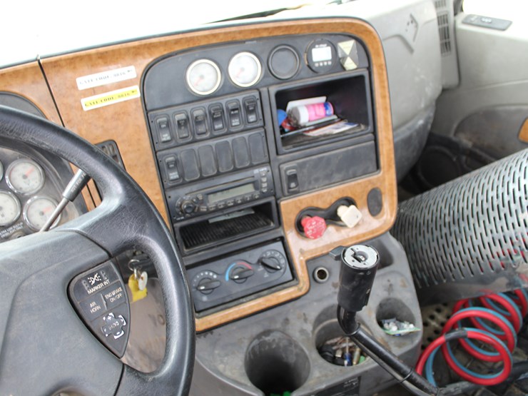 2009-international-prostar-image-10