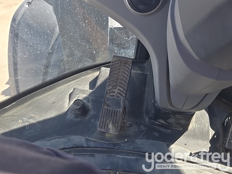 2022-case-521g-image-83