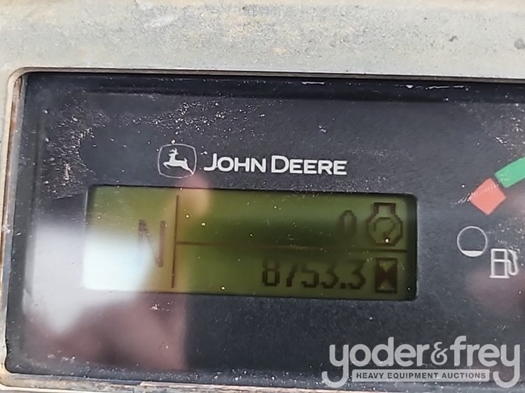 2014-deere-310k-ep-image-80