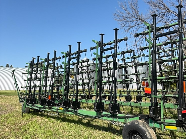 70’-summers-heavy-harrow,-hydraulic-down-pressure,-auto-fold-image-33