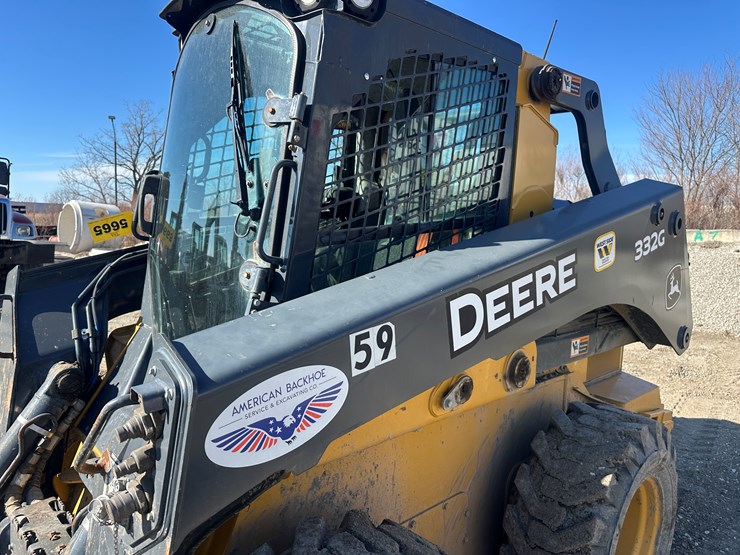 deere-332g-image-15
