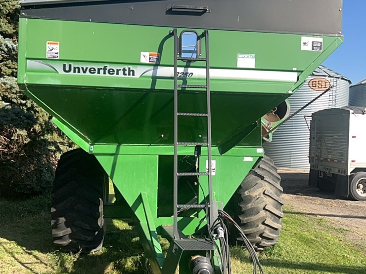 2006-unverferth-8250-image-40