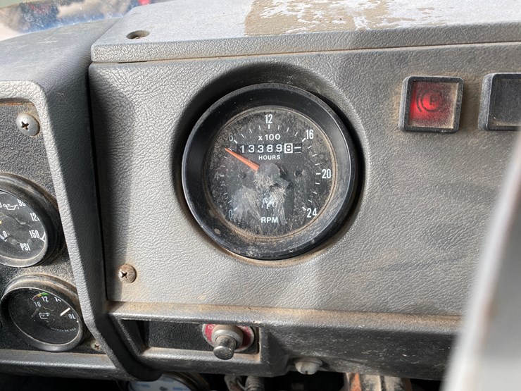 1999-mack-rd690s-image-61