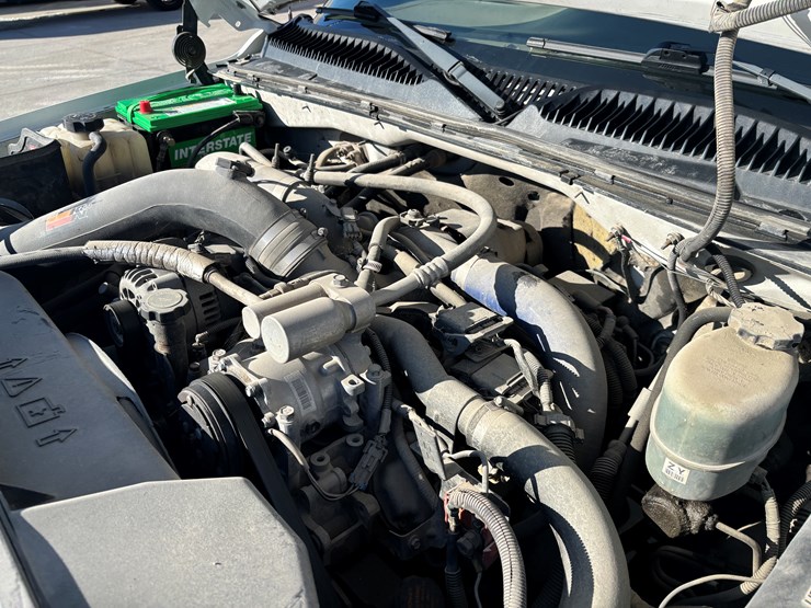 2002-chevrolet-2500-image-31