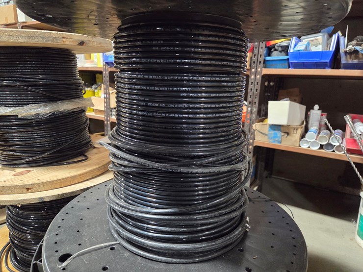 #5399-•-(2)-spools-of-2-awg-and-8-awg-copper-wire-image-4